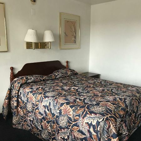 American Budget Inn And Suites-Модесто Экстерьер фото